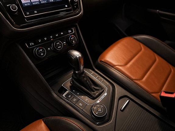 Volkswagen Tiguan 13 of 20