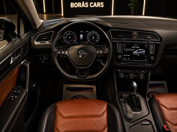 Volkswagen Tiguan 12 of 20