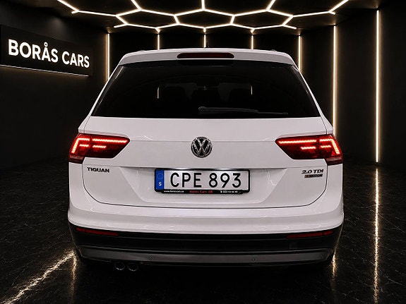 Volkswagen Tiguan 6 of 20