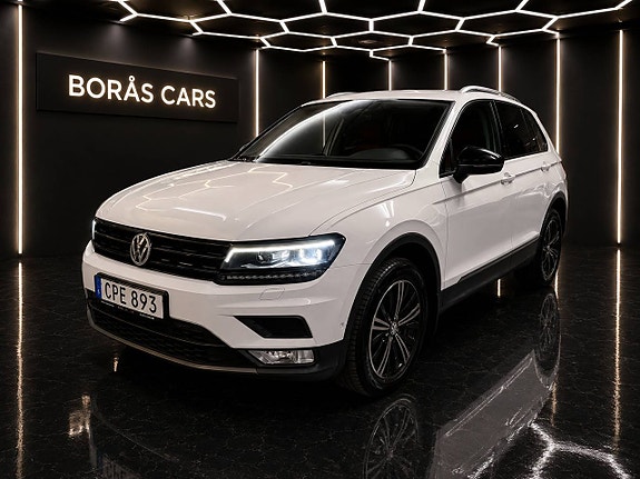 Volkswagen Tiguan 3 of 20