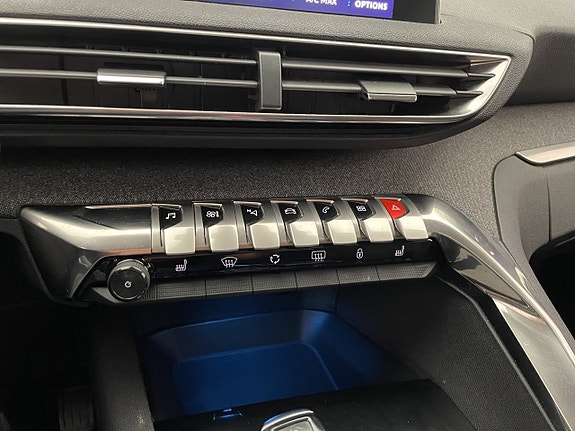 Peugeot 3008 23 of 30