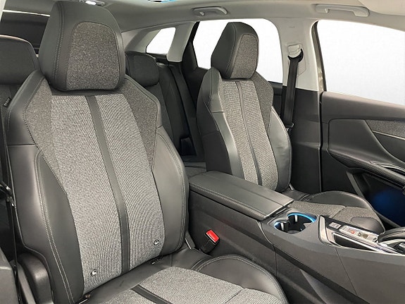Peugeot 3008 12 of 30