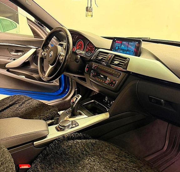 BMW 320d 26 of 29