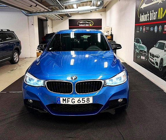 BMW 320d 4 of 29