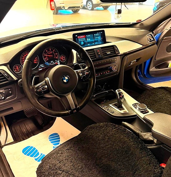 BMW 320d 17 of 29