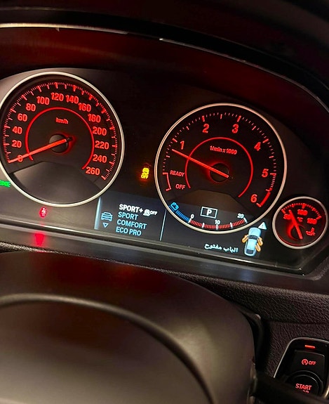 BMW 320d 24 of 29
