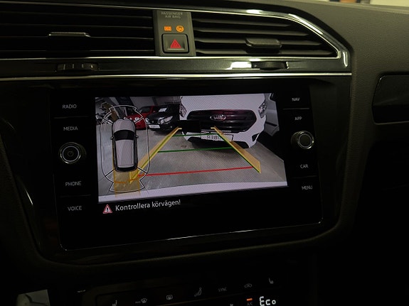 Volkswagen Tiguan 15 of 22