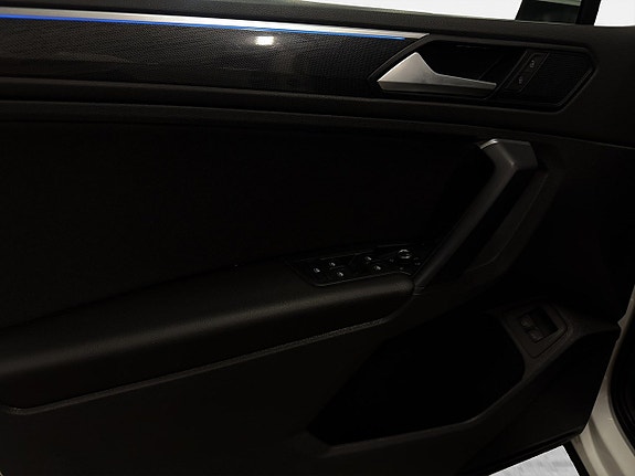 Volkswagen Tiguan 10 of 22