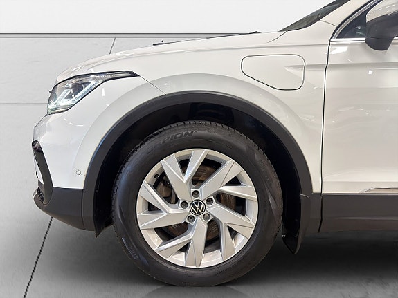 Volkswagen Tiguan 21 of 22