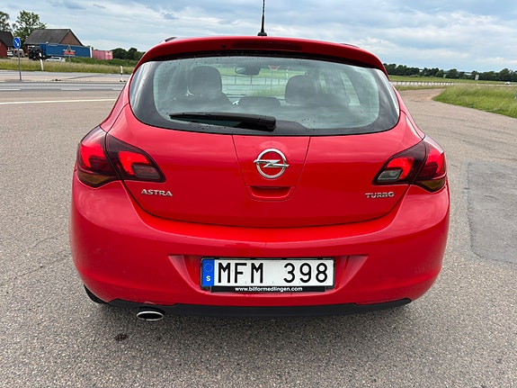 Opel Astra 5 of 5