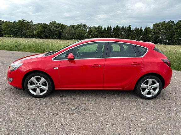 Opel Astra 3 of 5
