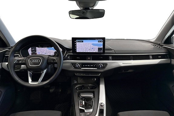 Audi A4 12 of 30