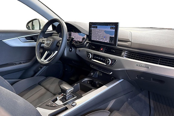 Audi A4 17 of 30