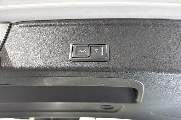 Audi A4 19 of 30
