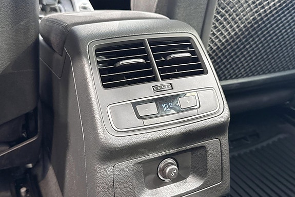 Audi A4 21 of 30