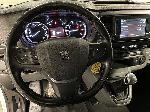 Peugeot Expert 5 of 5