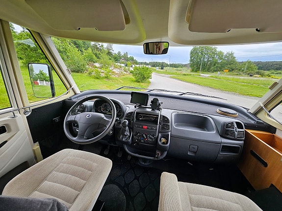Hymer B 564 10 of 12
