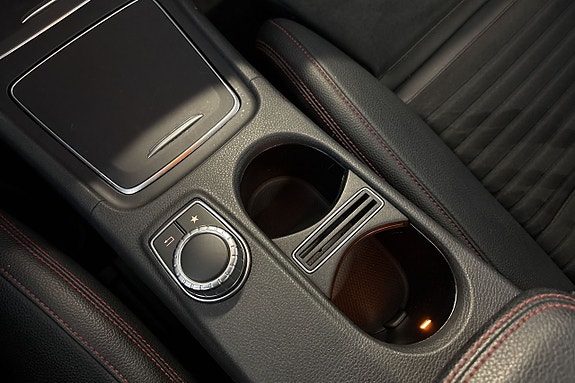Mercedes-Benz CLA200 d 21 of 26