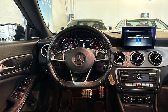 Mercedes-Benz CLA200 d 17 of 26