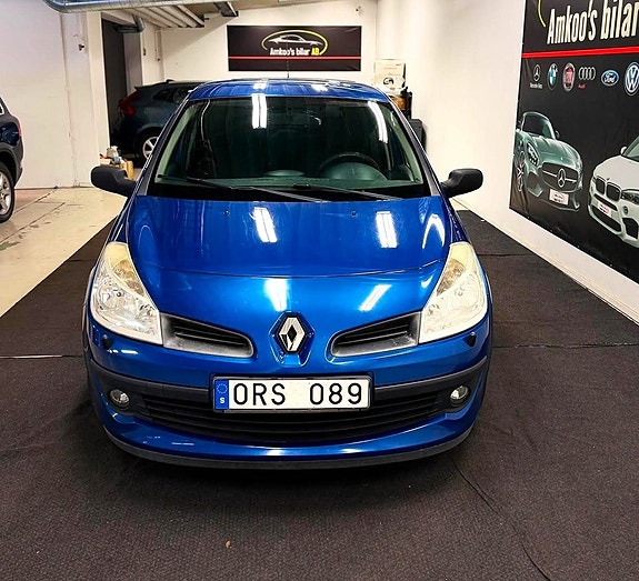 Renault Clio 3 of 5