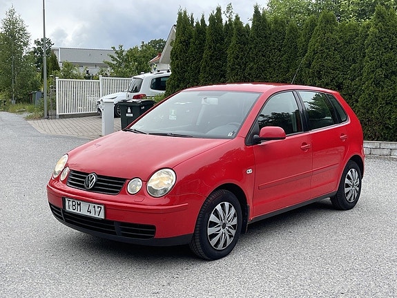 Volkswagen Polo 2 of 5