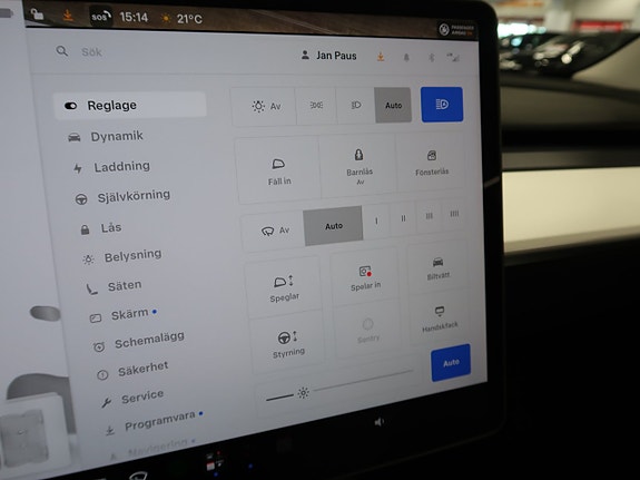 Tesla Model 3 24 of 30