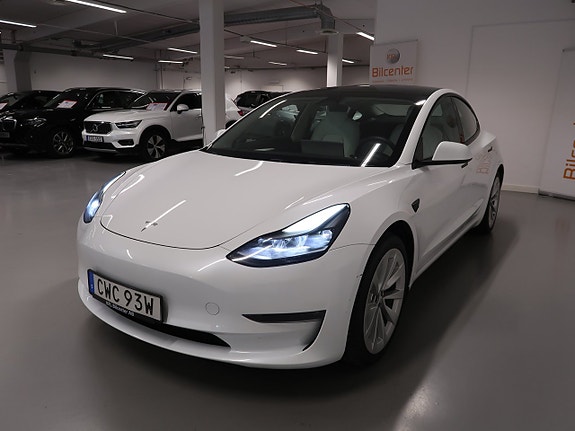 Tesla Model 3 10 of 30