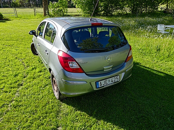 Opel Corsa 3 of 5