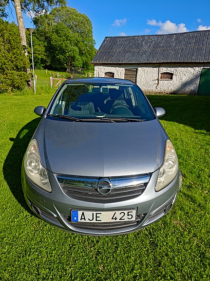 Opel Corsa 4 of 5
