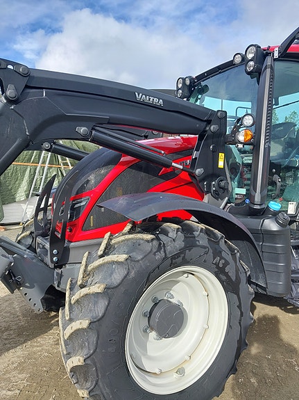 Valtra N134 active 5 of 5