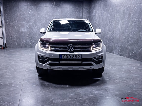 Volkswagen Amarok 2 of 5