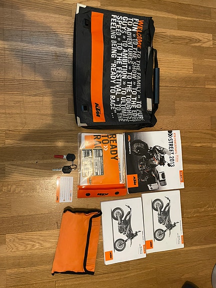 KTM 690 SMC-R EVO 2 (A2) 5 of 5