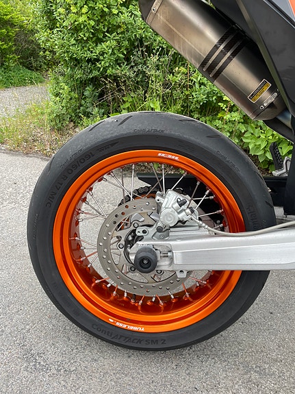 KTM 690 SMC-R EVO 2 (A2) 4 of 5