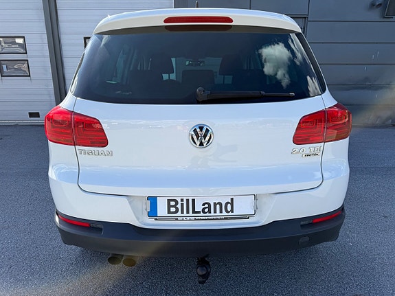 Volkswagen Tiguan 4 of 9