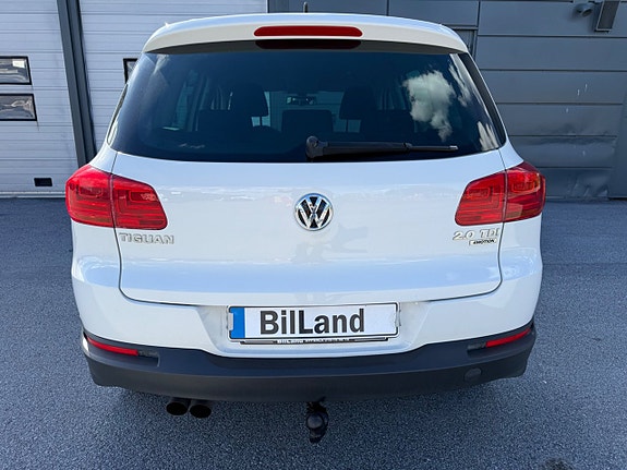 Volkswagen Tiguan 6 of 9