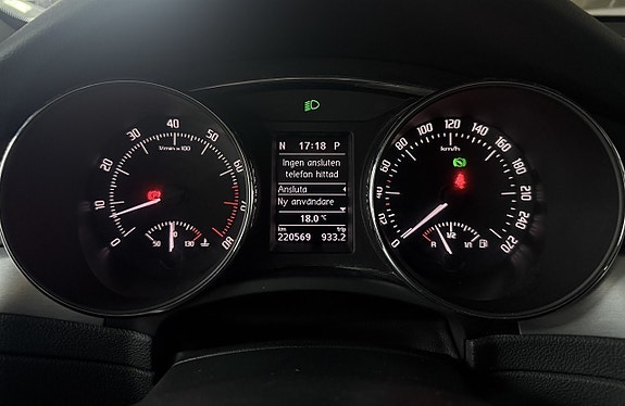 Skoda Superb 17 of 27