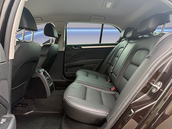 Skoda Superb 23 of 27