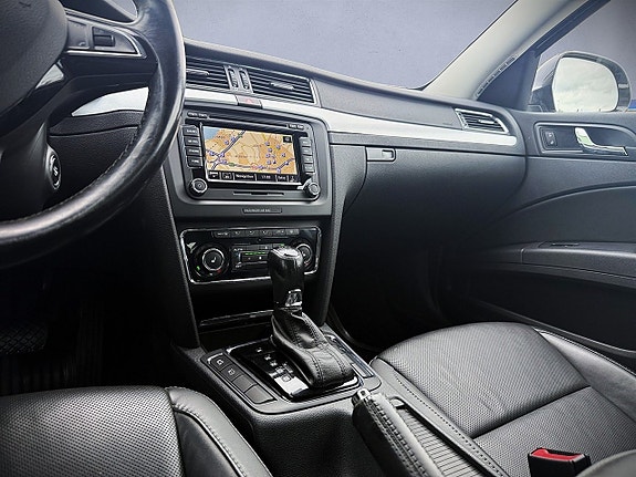 Skoda Superb 19 of 27