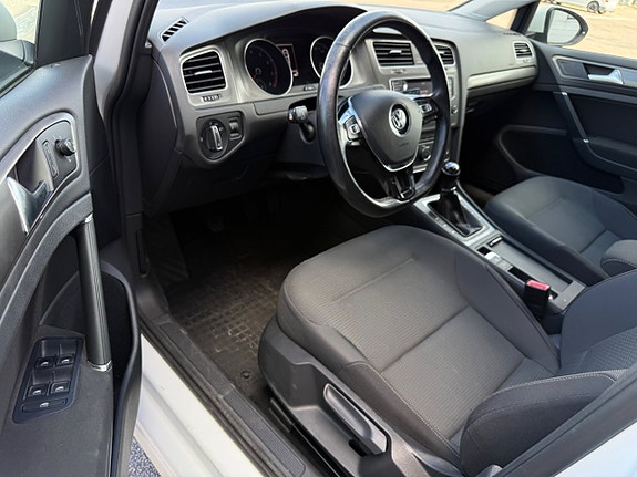 Volkswagen Golf I 7 of 8