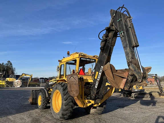 Traktorgrävare Volvo BM 616B 7 of 12