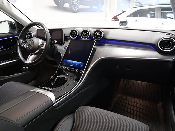 Mercedes-Benz C300 18 of 30