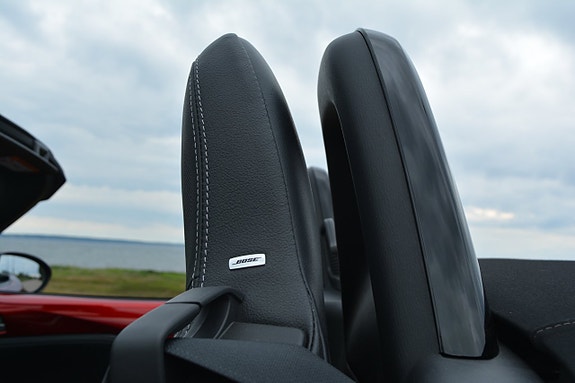 Mazda MX-5 27 of 30