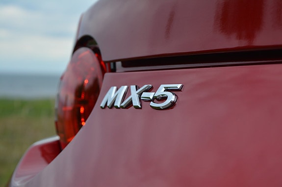 Mazda MX-5 15 of 30