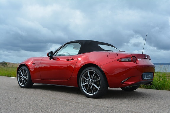 Mazda MX-5 7 of 30