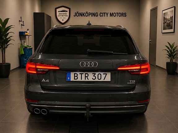 Audi A4 5 of 18