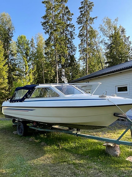 Bella 640 HT med 150hk Johnson- HÖSTPRIS 8 of 9