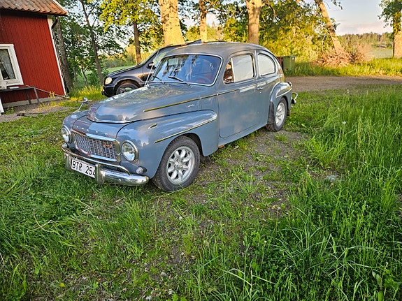 Volvo PV 3 of 5