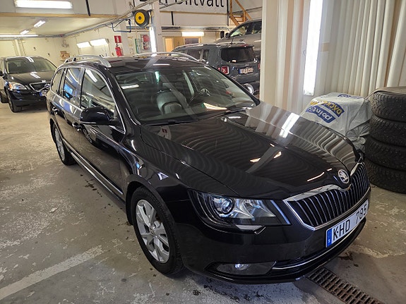 Skoda Superb 7 of 20