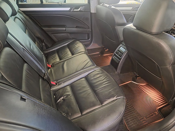 Skoda Superb 12 of 20