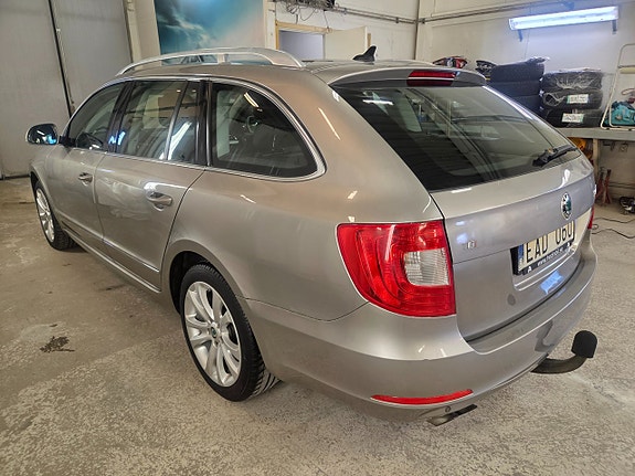 Skoda Superb 5 of 5